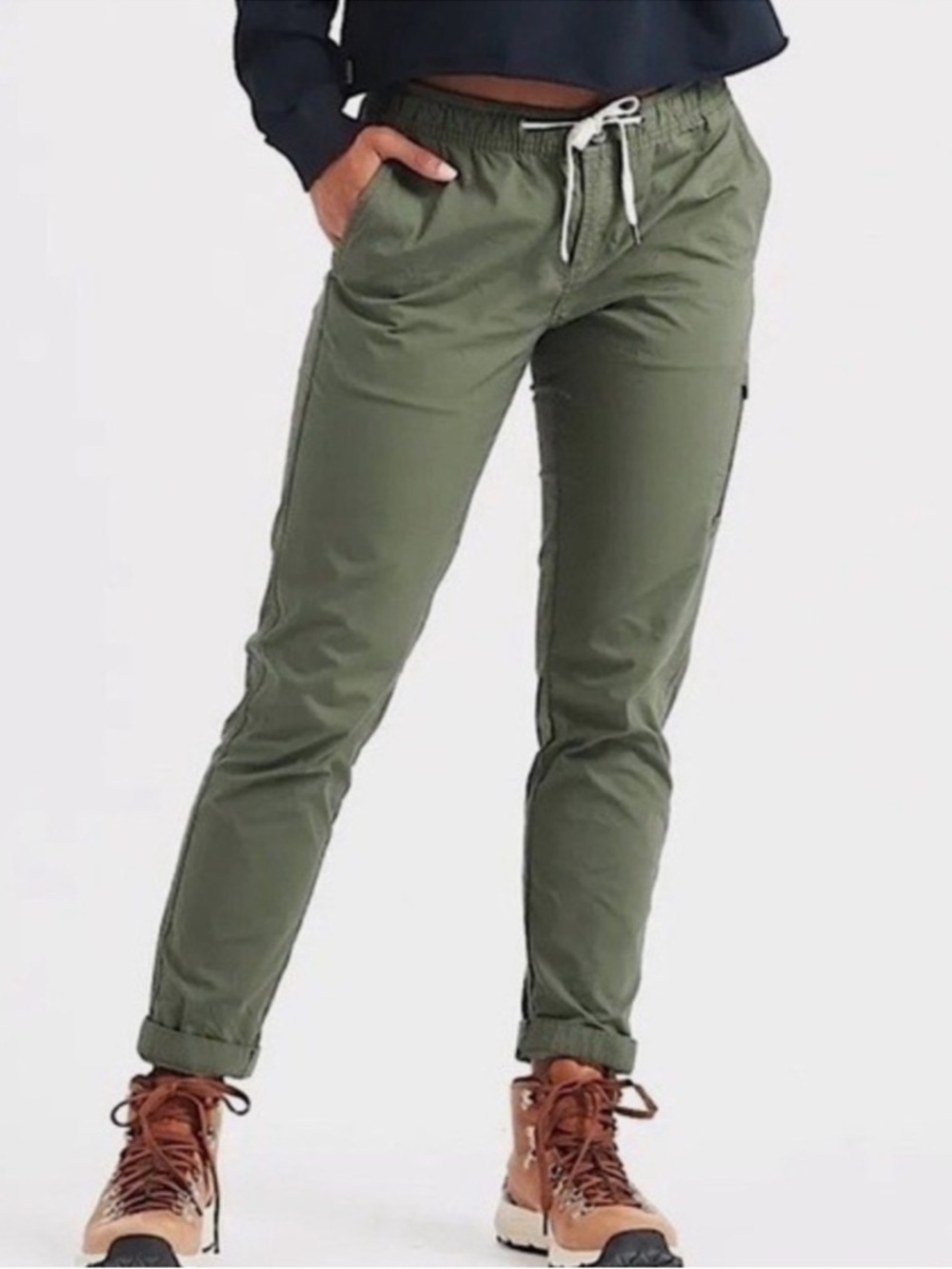 Vuori Ripstop Green Pants size Medium